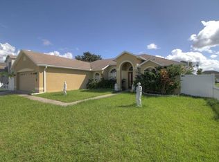 145 Aurora Ln, Kissimmee, FL 34758