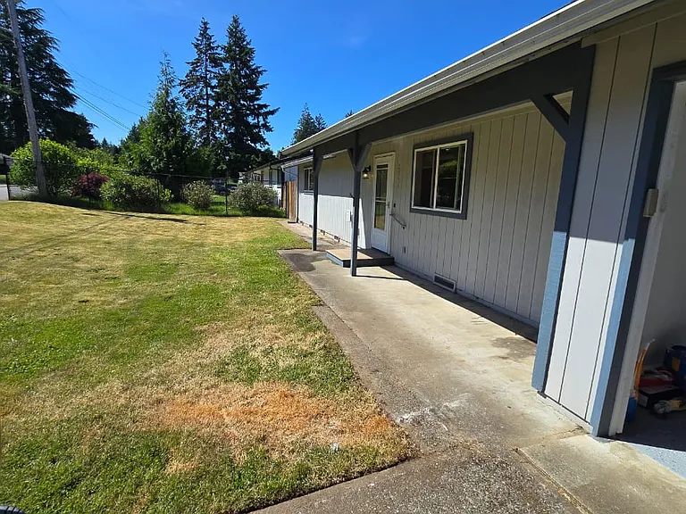 2954 Hoover Ave SE #2954 — Photo 9