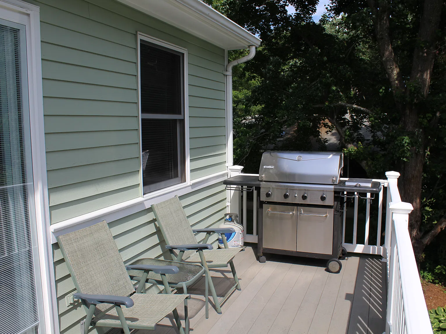 4 bed, 1712 sqft, $3,800 — Photo 3