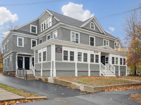 3 Merrimack St APT 1