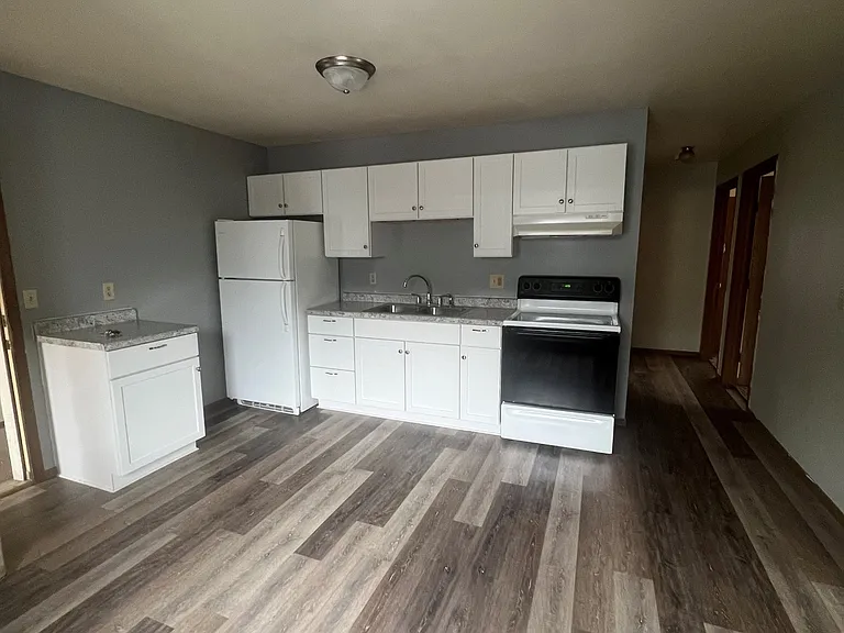815 Woodland Ave #3 — Photo 2