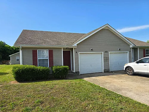 273A Executive Ave Photo 1