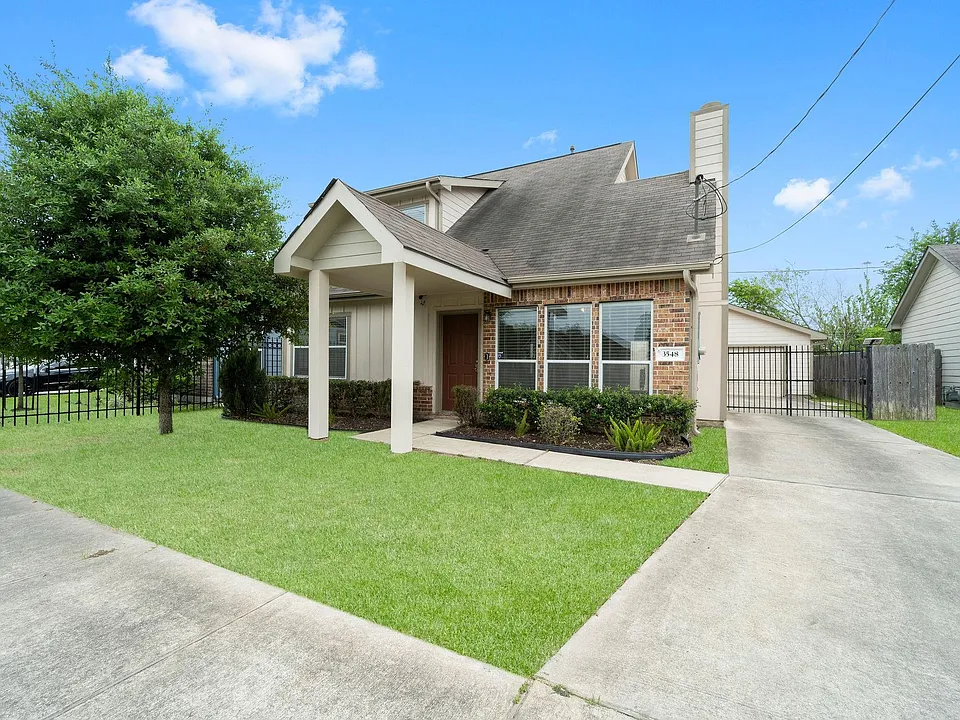 3548 Rebecca St