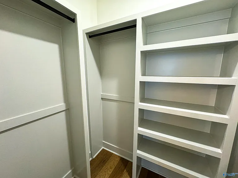 119 Bullpen Aly — Photo 25