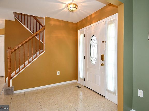 3rd image of 5959 Reaves Ln