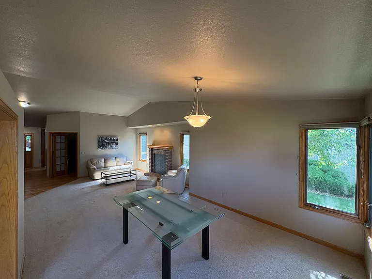 1113 Hawkeye St — Photo 15
