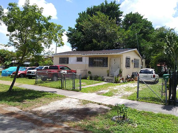 4th image of 2310 NW 140th St