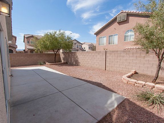 4th image of 6092 Fidenza Ave
