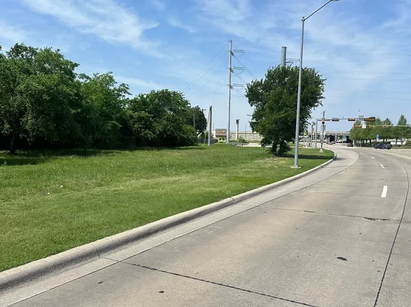 1161 W Warrior Trl, Grand Prairie, TX 75052