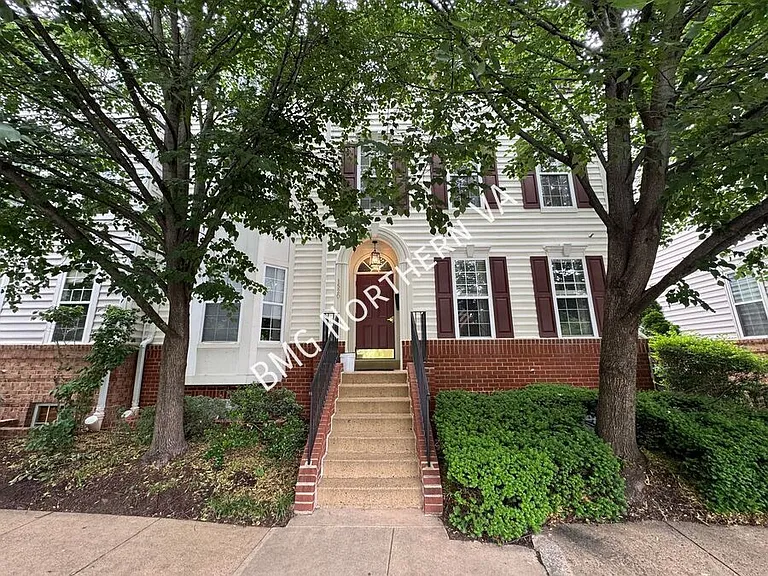 1520 Northern Neck Dr #202 — Photo 1