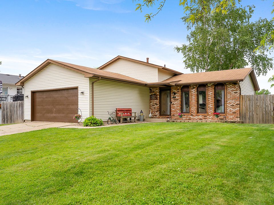 1st image of 1850 W 99th Ave