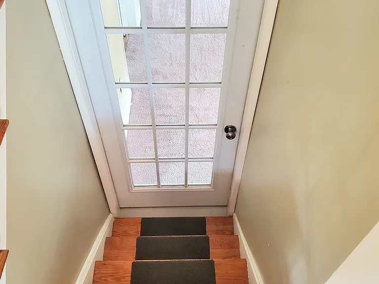 4517 Mayfield Dr — Photo 20