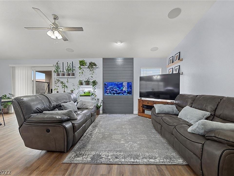 1st image of 22 Quailbush Dr