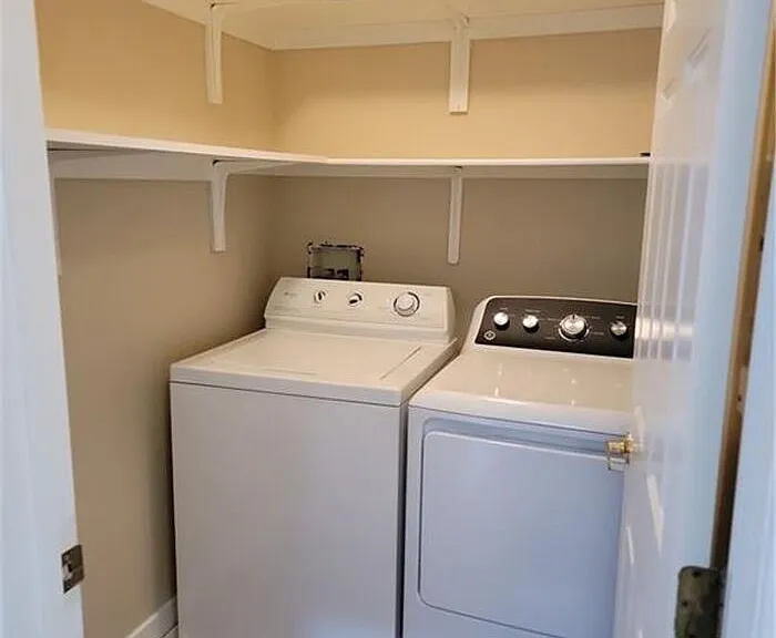 2513 April Breeze Ln — Photo 23