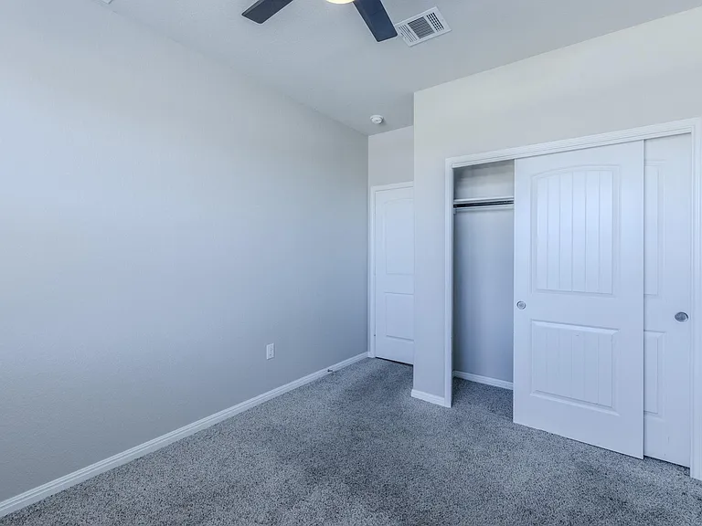 225 Baum Dr — Photo 16
