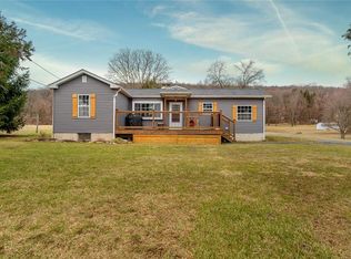 5563 Vera Cruz Rd, Center Valley, PA 18034
