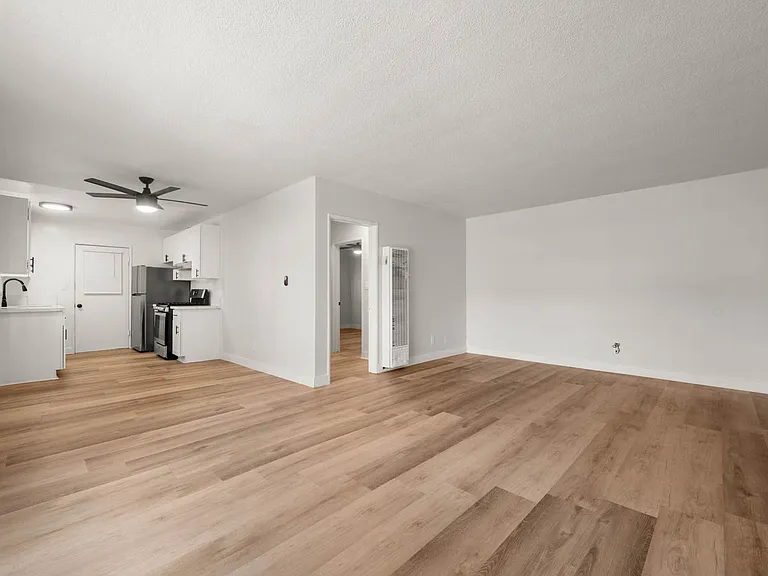 3862 S Potomac Ave — Photo 22