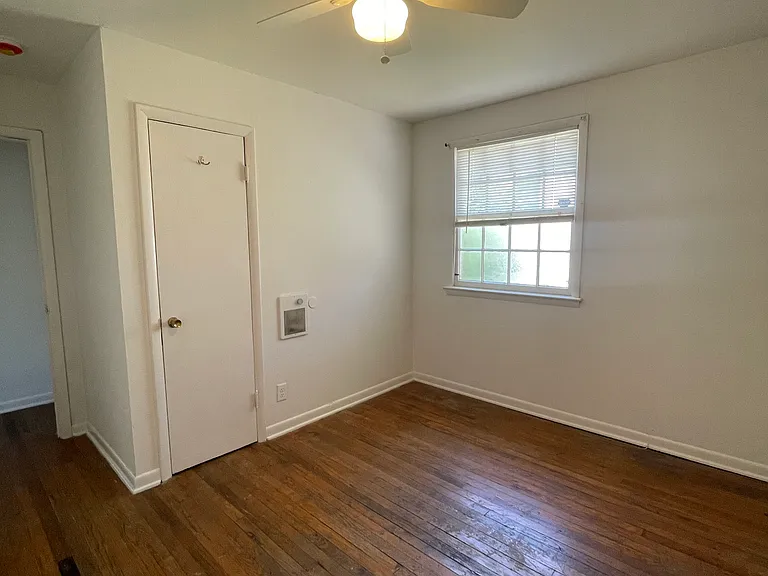 202 Chamberlin St #A — Photo 9