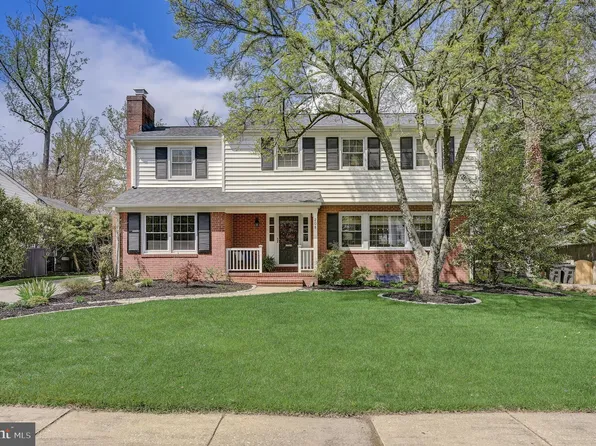 208 Brightdale Rd, Lutherville Timonium, MD 21093