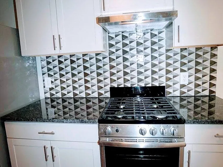 833 Grand Apartments — Photo 53