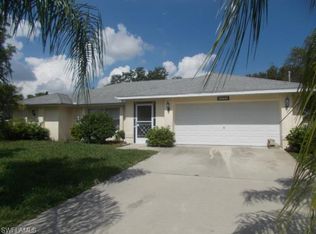 1824 SE 11th Pl, Cape Coral, FL 33990