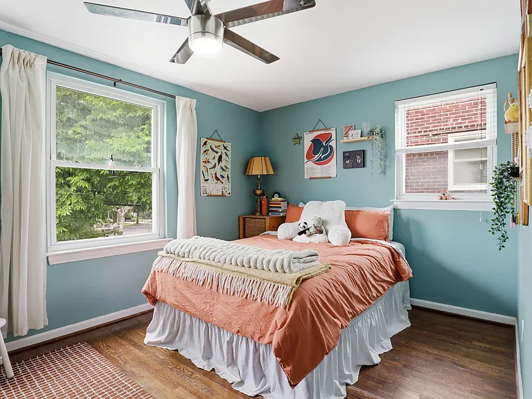 521 Madison St NE #1 — Photo 10