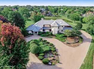 802 Midwest Club Pkwy, Oak Brook, IL