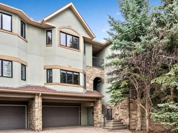 706 SE 3rd Ave NW, Calgary, AB T2N 0J1