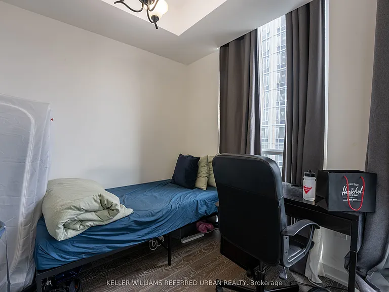 1 Yorkville Ave #3305 — Photo 9