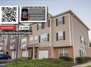 67 Greenbrook Dr, Bloomfield, NJ