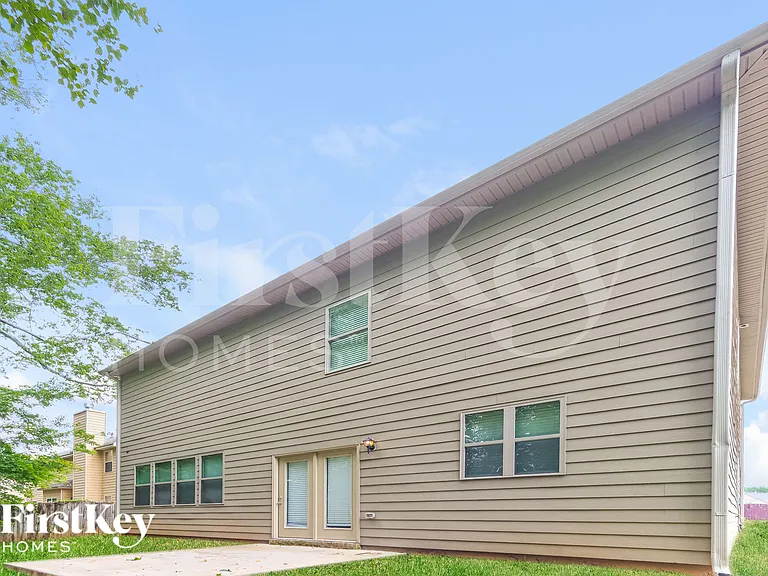 356 Madison Grace Ave — Photo 15