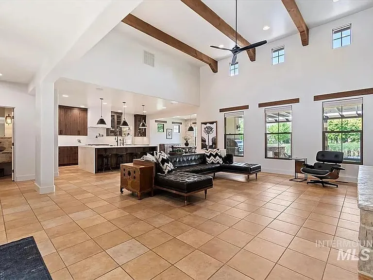 966 W Watersford Dr — Photo 12