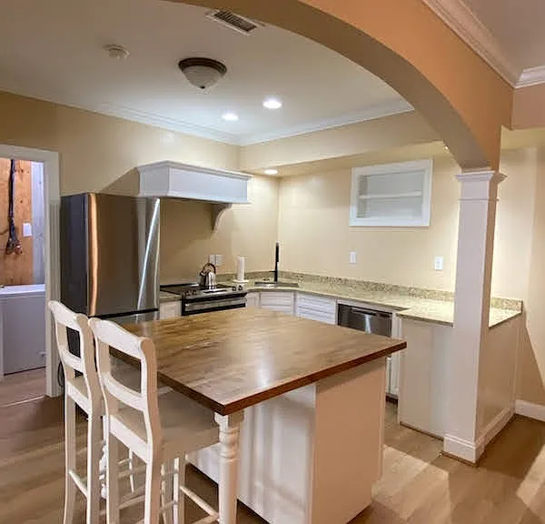 426 New Britain Dr — Photo 2