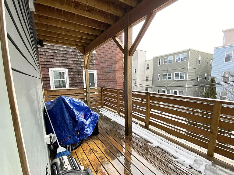 40 Washburn St #2 — Photo 6