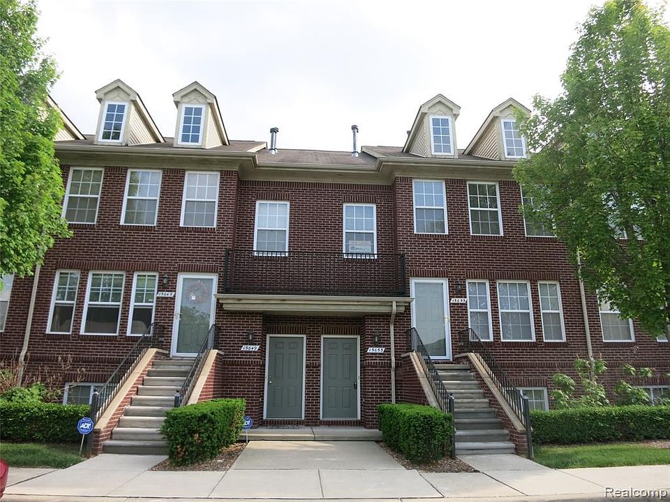 1st image of 15655 Stone Crossing Dr #1