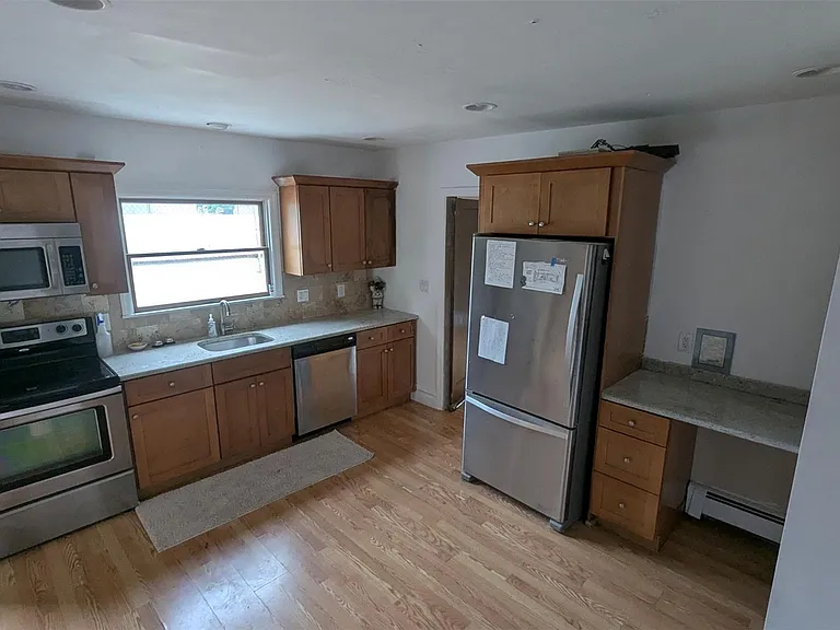 153 Main St — Photo 5
