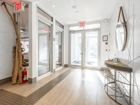 260 North Ninth Street image 13 of 16