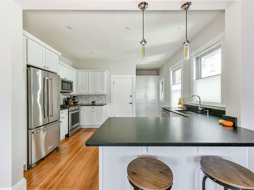 1Kitchen