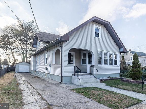 2nd image of 2117 Scovel Ave