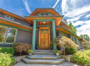 6135 Wing Lake Rd, Bloomfield Hills, MI 48301