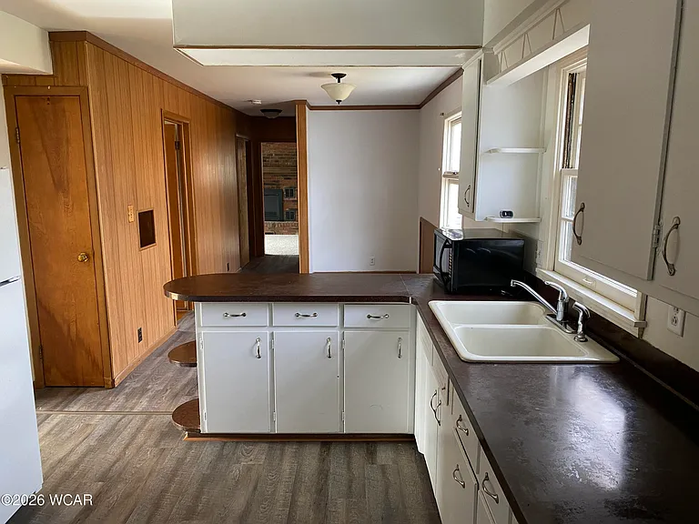 2044 Arcadia Ave — Photo 6
