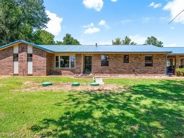 10844 E 163rd St S, Webbers Falls, OK 74470