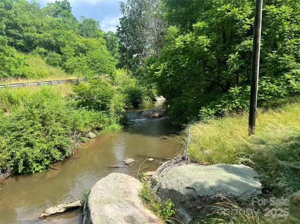 18103 State Highway 194 N, Grassy Creek, NC 28631