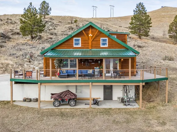 1402 Iron Cap Dr, Stevensville, MT 59870