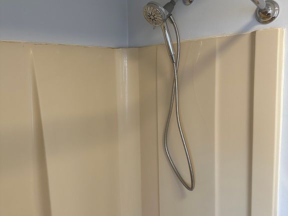 Pulldown shower head