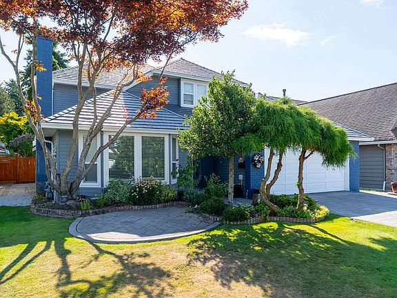 2nd image of 4652 55a St