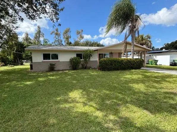 605 Caruso Pl, Sarasota, FL 34237