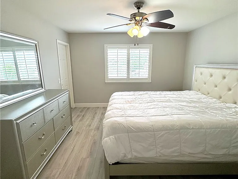33878 Channel St — Photo 10