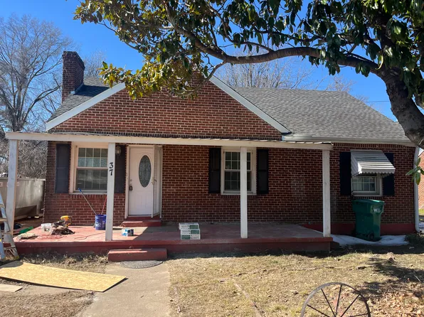 37 Holland Ave, Jackson, TN 38301