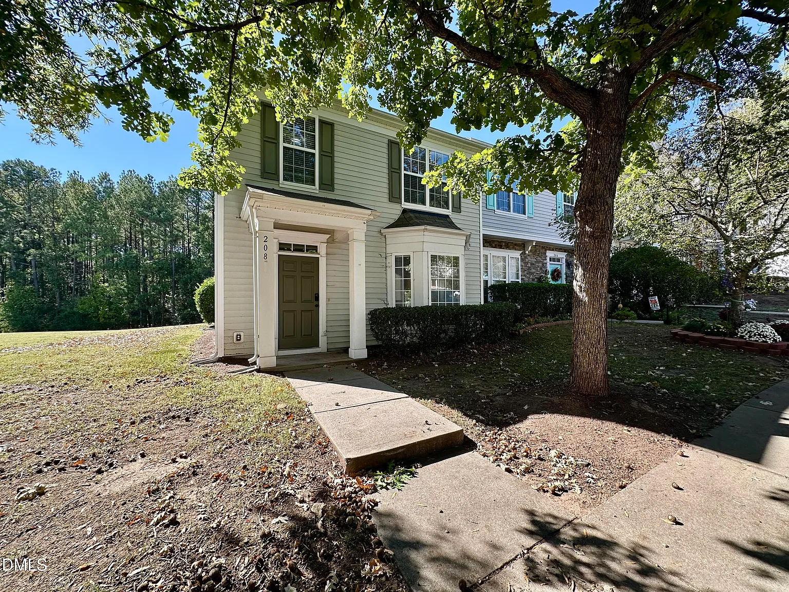 3 bed, 2.5 bath, 1509 sqft, $1,775 — Photo 2